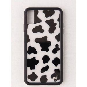 moo moo wildflower phone case